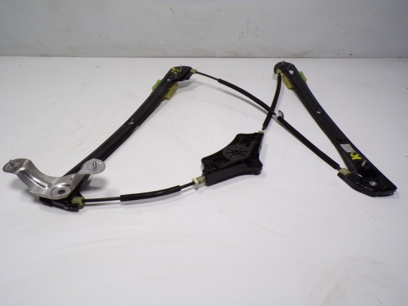 Recambio de elevalunas delantero derecho para volkswagen golf vii lim. 1.0 tsi referencia OEM IAM 5G4837462H 5G4837462H C0353310