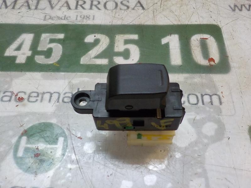 Recambio de mando elevalunas trasero izquierdo para suzuki s-cross 1.6 ddis referencia OEM IAM 3799568L00  