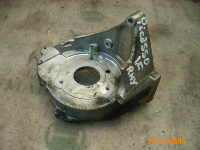 Recambio de soporte bomba inyeccion para citroën xsara picasso 2.0 hdi cat (rhy / dw10td) referencia OEM IAM   