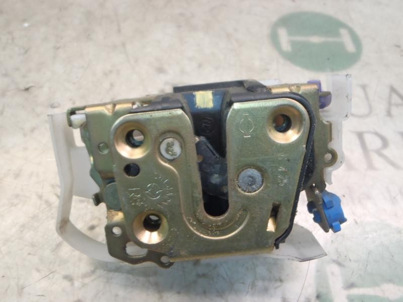 Recambio de cerradura puerta delantera derecha para nissan x-trail (t30) titanium referencia OEM IAM 805022Y910  