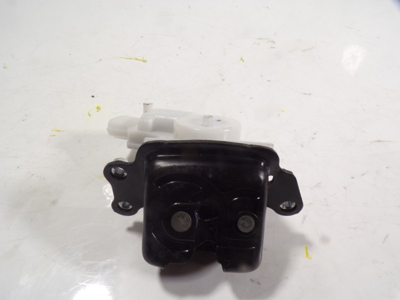 Recambio de cerradura maletero / porton para lexus ux (za10) 250h e-four referencia OEM IAM 6935076040  