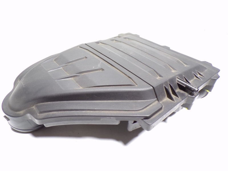 Recambio de filtro aire para volkswagen golf vii lim. 1.0 tsi referencia OEM IAM 04C129601M 04C129620A 