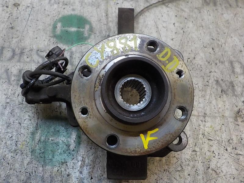 Recambio de mangueta delantera derecha para renault clio grandtour 1.2 16v referencia OEM IAM   