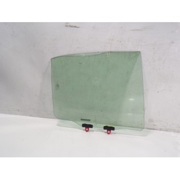 CRISTAL PUERTA TRASERO DERECHO 6810376041 
