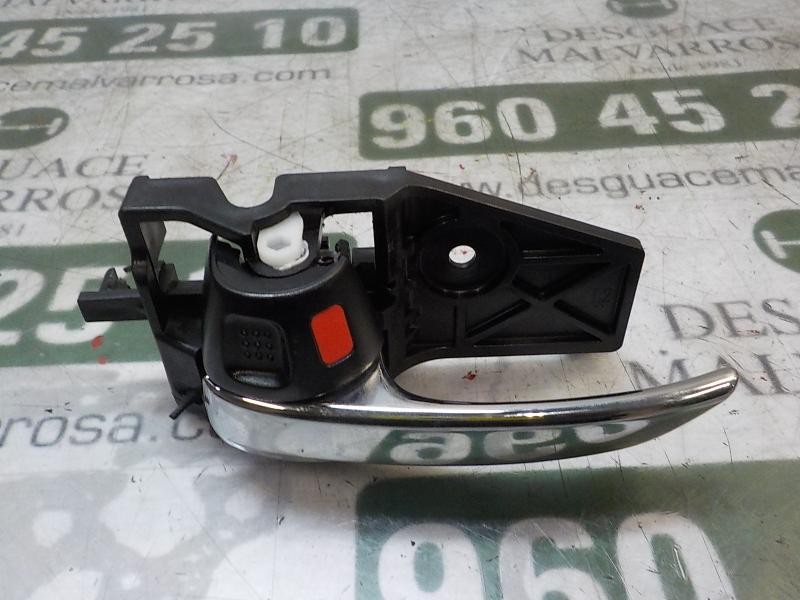 Recambio de maneta interior delantera izquierda para suzuki s-cross 1.6 ddis referencia OEM IAM 8313061M10C48  