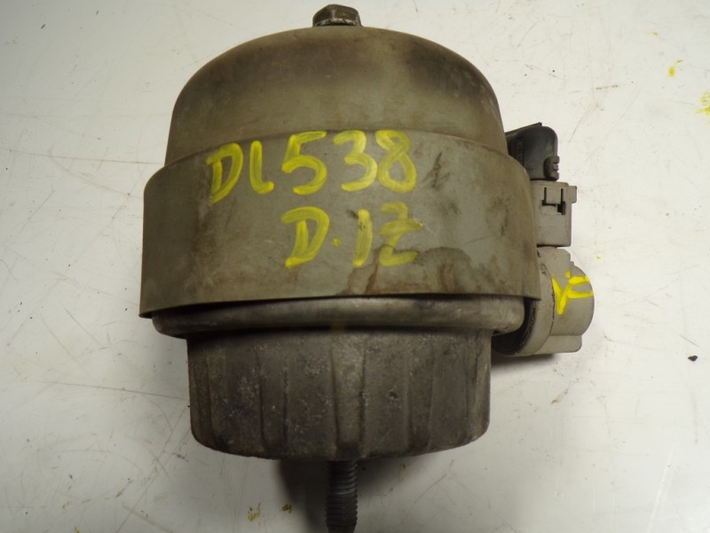 Recambio de soporte motor izquierdo para audi a6 berlina (4f2) 2.7 tdi referencia OEM IAM 4F0199379BH  