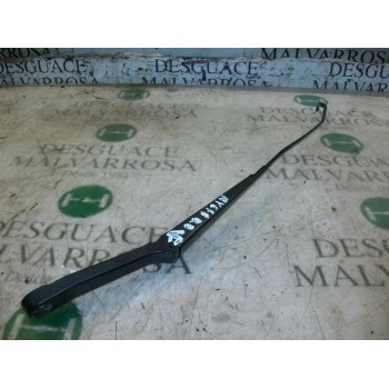 BRAZO LIMPIA DELANTERO DERECHO 