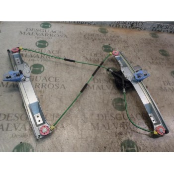 ELEVALUNAS DELANTERO DERECHO 