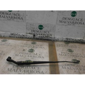 BRAZO LIMPIA DELANTERO DERECHO 983201G001 