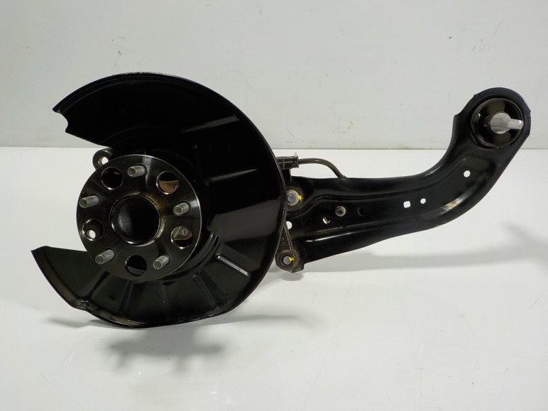 Recambio de mangueta trasera derecha para toyota rav4 hybrid 4x2 advance referencia OEM IAM 4230442060 210607C 8954412030