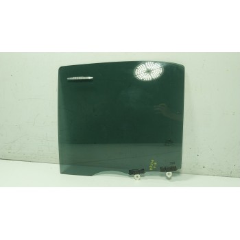 CRISTAL PUERTA TRASERO IZQUIERDO 681040D021 