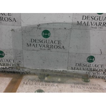 CRISTAL PUERTA TRASERO DERECHO 834211E011 