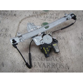 ELEVALUNAS DELANTERO IZQUIERDO 824011W320 824501W310 