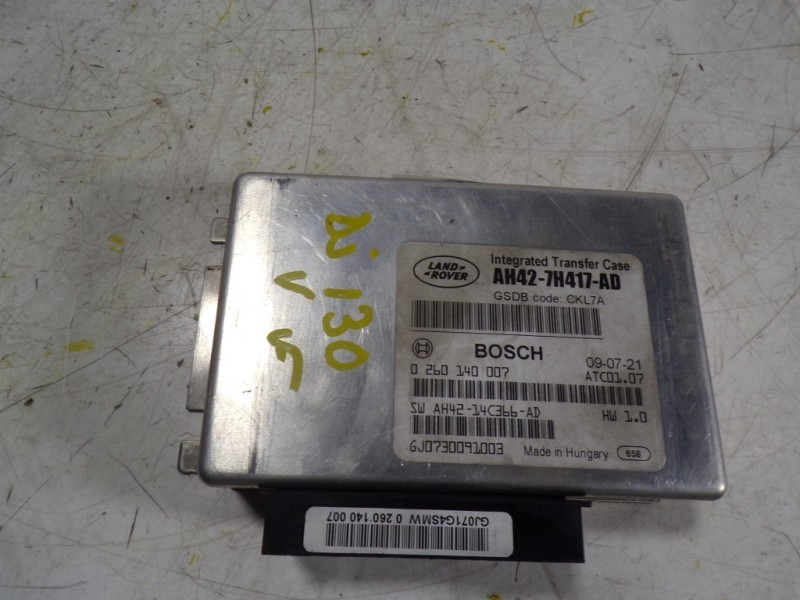 Recambio de centralita cambio automatico para land rover discovery 4 tdv6 se referencia OEM IAM LR010752 AH427H417AD 