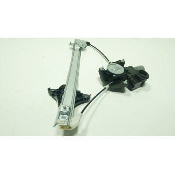 ELEVALUNAS DELANTERO IZQUIERDO 698200D590 857200D480 