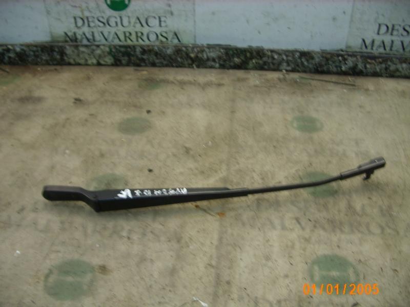 Recambio de brazo limpia delantero izquierdo para citroën c5 berlina collection referencia OEM IAM   