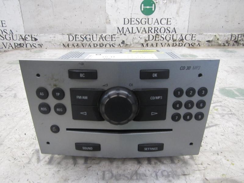 Recambio de sistema audio / radio cd para opel corsa d cmon referencia OEM IAM   