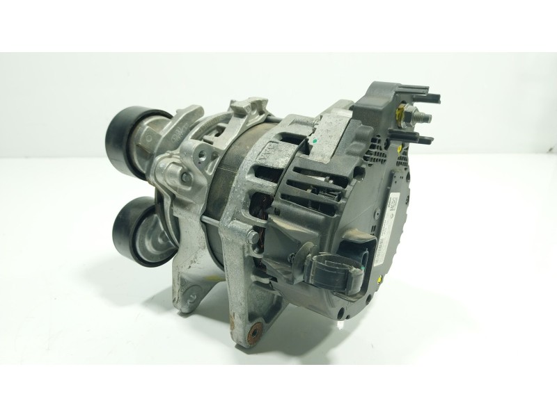 Recambio de alternador para renault arkana i (lcm_, ldn_) 1.3 tce 140 (ldn0) referencia OEM IAM  2310A8061R 
