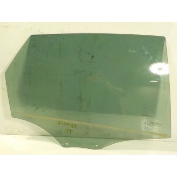 CRISTAL PUERTA TRASERO DERECHO 9204T5 