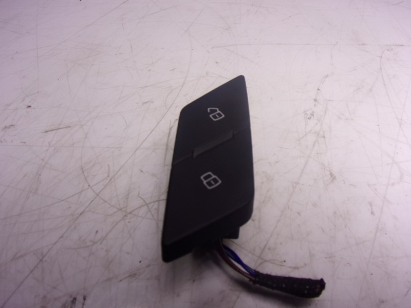 Recambio de mando multifuncion para audi q2 (gab) 1.6 tdi referencia OEM IAM 81B962107NV6 81B962107 