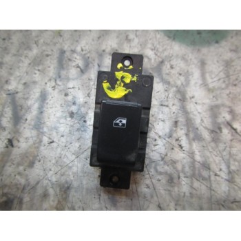 MANDO ELEVALUNAS TRASERO DERECHO 96628741 