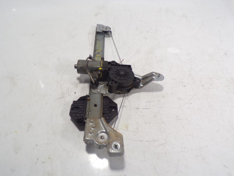 Recambio de elevalunas trasero izquierdo para dacia logan mcv ii 1.5 dci diesel fap cat referencia OEM IAM 827211031R  