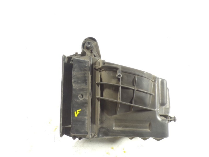 Recambio de filtro aire para renault megane iii berlina 5 p 1.5 dci diesel fap referencia OEM IAM 8200947663  