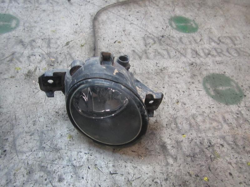 Recambio de faro antiniebla izquierdo para renault clio ii fase ii (b/cb0) 1.5 dci diesel referencia OEM IAM   