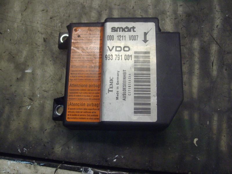Recambio de centralita airbag para smart coupe pulse referencia OEM IAM Q0001211V012000000  0001211V007