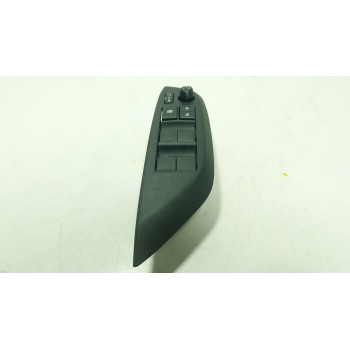 MANDO ELEVALUNAS DELANTERO IZQUIERDO 8404002550 8404002550 