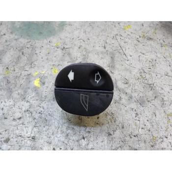 MANDO ELEVALUNAS DELANTERO DERECHO 