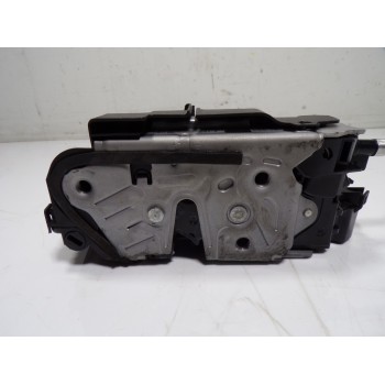 CERRADURA PUERTA TRASERA DERECHA 5TA839016P 5TA839016P 