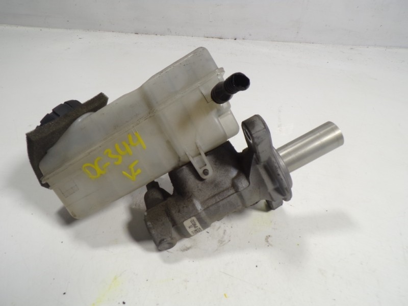 Recambio de bomba freno para dacia dokker 1.5 dci diesel fap cat referencia OEM IAM 460112629R  