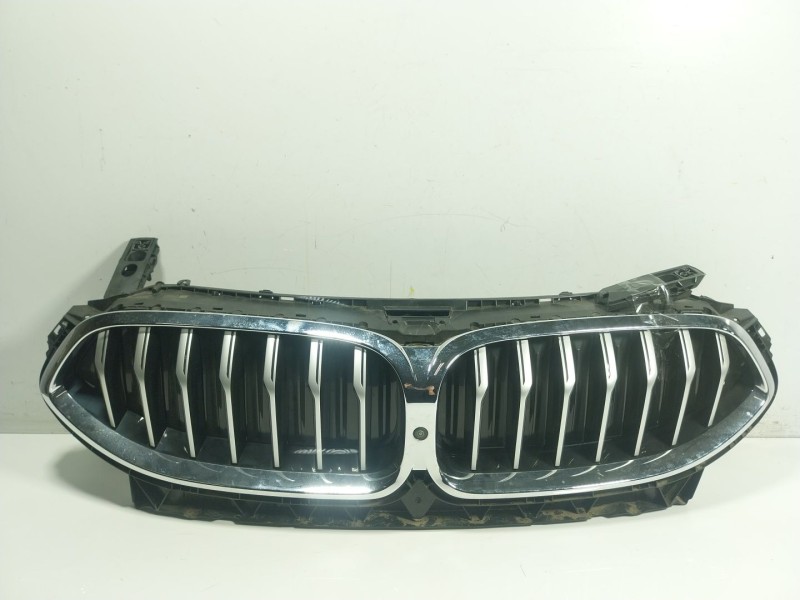 Recambio de rejilla para bmw 8 descapotable (g14, f91) 840 i xdrive referencia OEM IAM 51138092674  