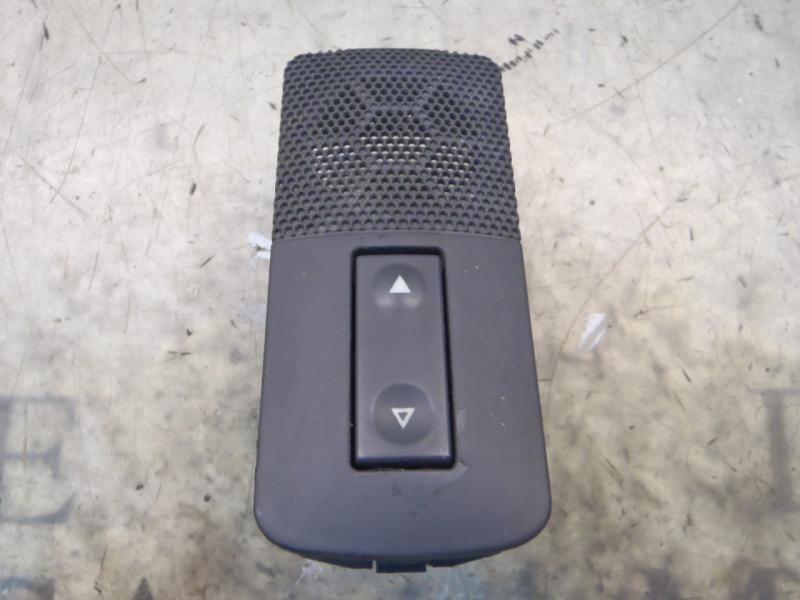 Recambio de mando elevalunas trasero izquierdo para opel vectra c berlina comfort referencia OEM IAM   