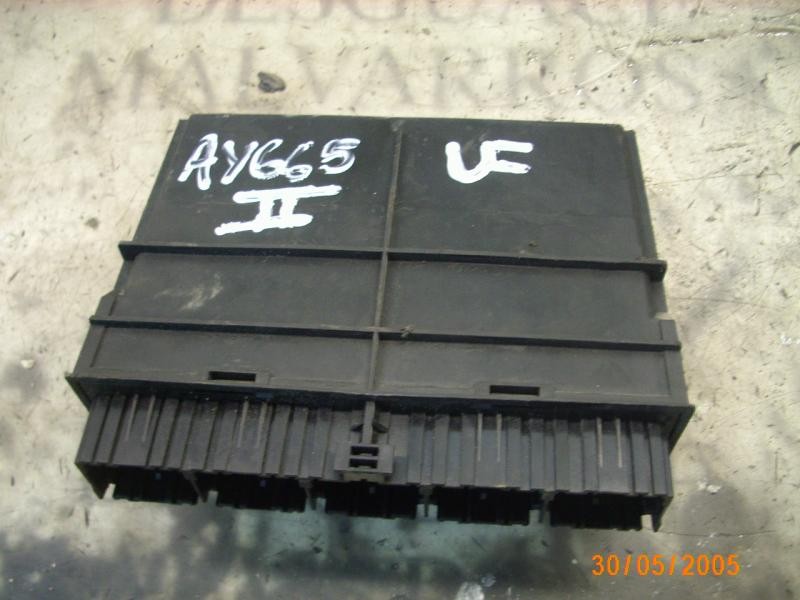 Recambio de modulo electronico para ford fiesta (cbk) ghia referencia OEM IAM   