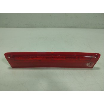 PILOTO TRASERO CENTRAL 2085739 8A6113A613AJ 