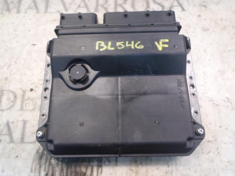 Recambio de centralita motor uce para toyota auris luna referencia OEM IAM   