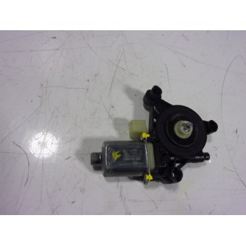 MOTOR ELEVALUNAS DELANTERO IZQUIERDO 5Q0959801B 5Q0959801B 