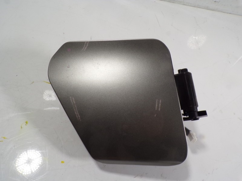 Recambio de tapa combustible para lexus ux (za10) 250h e-four referencia OEM IAM 7735076030  7730576010