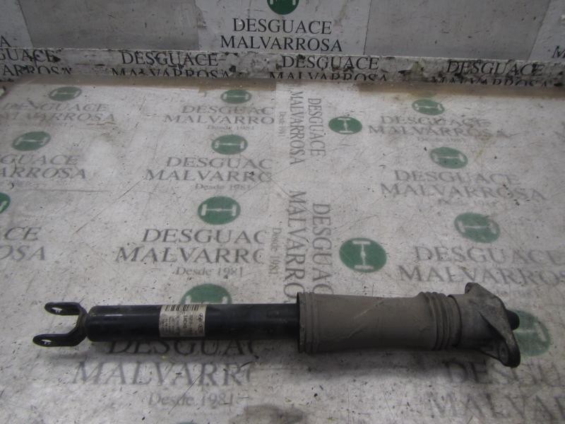 Recambio de amortiguador trasero izquierdo para kia cee´´d emotion referencia OEM IAM 553111H500  