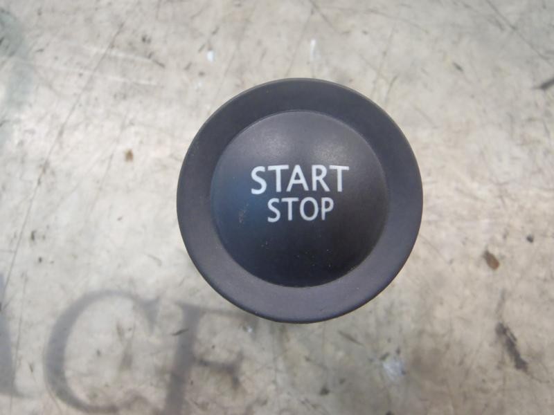 Recambio de modulo electronico para renault megane ii berlina 5p confort dynamique referencia OEM IAM   