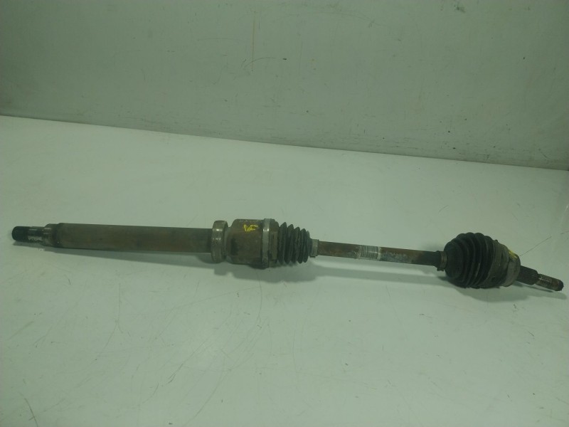 Recambio de transmision derecha para ford focus iii 1.0 ecoboost referencia OEM IAM 2557599 BV613B436TB 