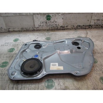 ELEVALUNAS DELANTERO DERECHO 