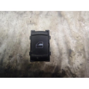 MANDO ELEVALUNAS TRASERO DERECHO 3B095985501C 3B0959855 