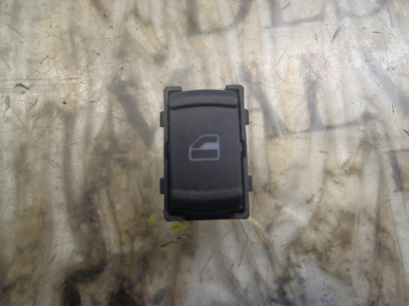 Recambio de mando elevalunas trasero izquierdo para skoda octavia combi (1u5) ambiente referencia OEM IAM 3B095985501C 3B0959855