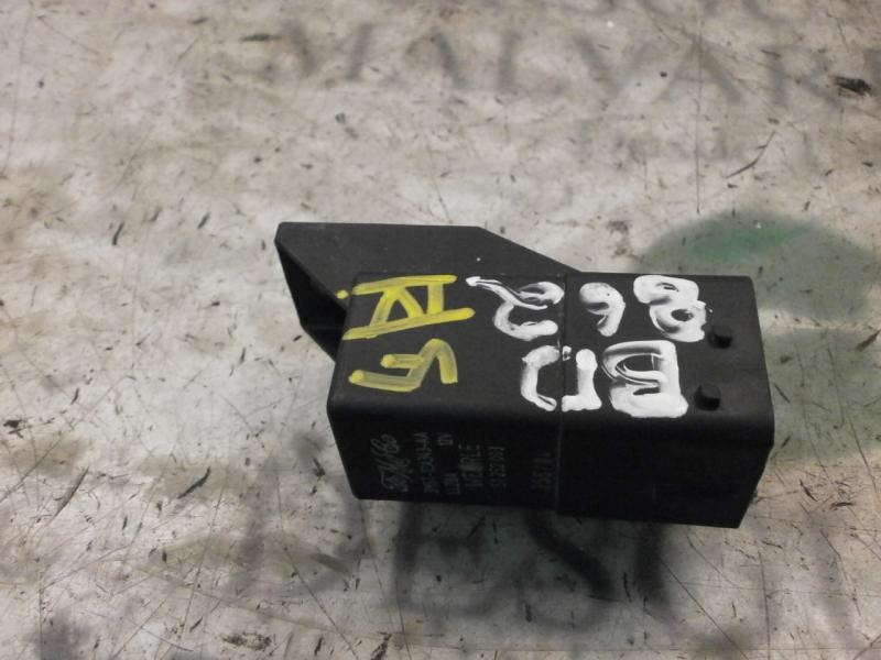 Recambio de modulo electronico para ford fiesta (cbk) ghia referencia OEM IAM   