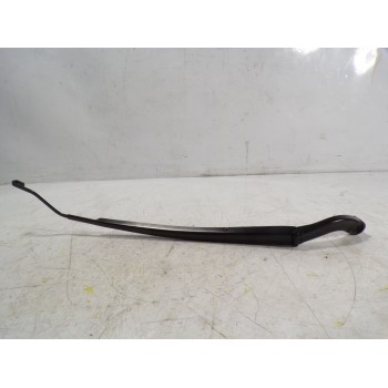 BRAZO LIMPIA DELANTERO DERECHO 8521142210 