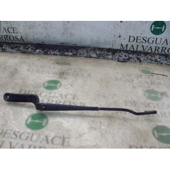 BRAZO LIMPIA DELANTERO DERECHO 