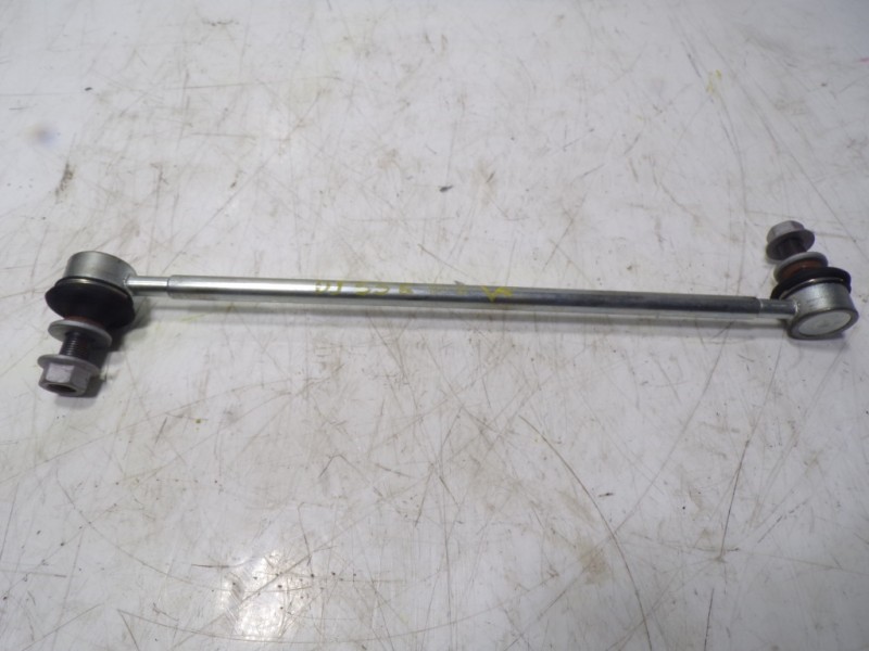 Recambio de tirante delantero izquierdo para lexus nx 300h 2wd referencia OEM IAM 4882042030  